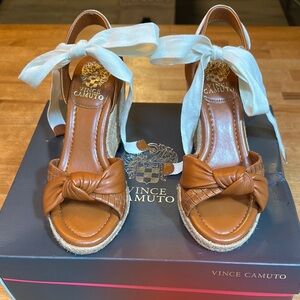 Vince Camuto Tan Espadrilles with Bow Detail NIB 7.5 (runs small)